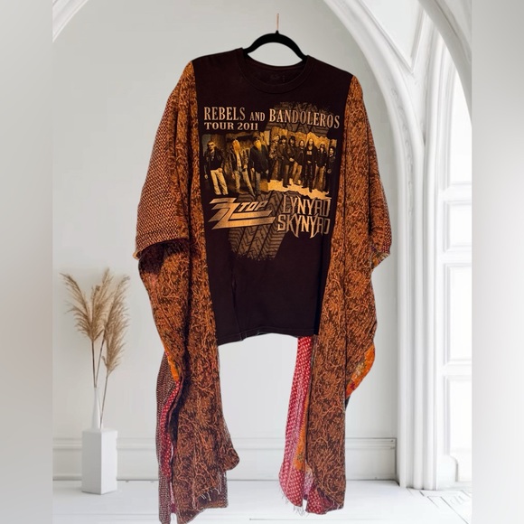 Handmade Tops - ZZ TOP LYNYRD SKYNYRD BAND T Poncho Kantha Handmade One Of a Kind Upcycled Boho